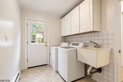 288 Corbett Pl, North Plainfield, NJ 07060 - Photo 43