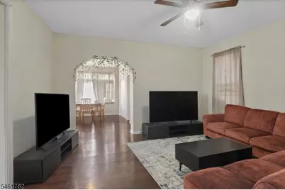105 Huntington Ter #1, Newark, NJ 07112 - Photo 9