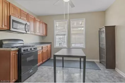 105 Huntington Ter #1, Newark, NJ 07112 - Photo 15