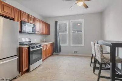 105 Huntington Ter #1, Newark, NJ 07112 - Photo 17