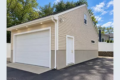 459 Franklin Blvd, Franklin Township, NJ 08873 - Photo 3
