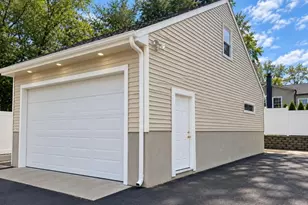 459 Franklin Blvd, Franklin Township, NJ 08873 - Photo 3