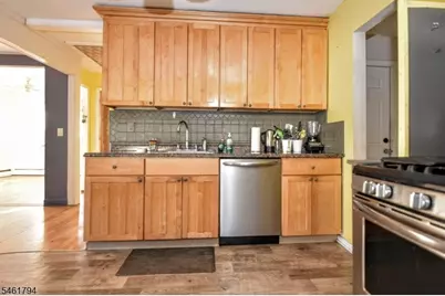 6 Roosevelt Ave, Totowa, NJ 07512 - Photo 15