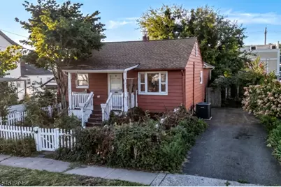6 Roosevelt Ave, Totowa, NJ 07512 - Photo 1