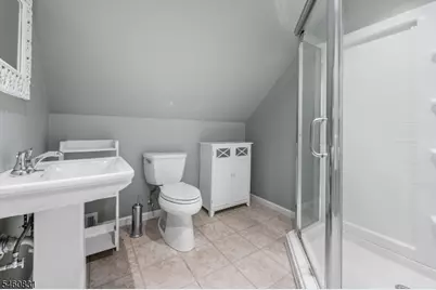 96 Pickford Ave, Phillipsburg, NJ 08865 - Photo 19