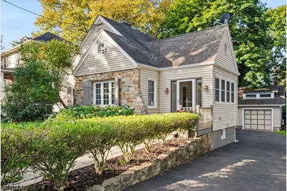 96 Pickford Ave, Phillipsburg, NJ 08865 - Photo 1
