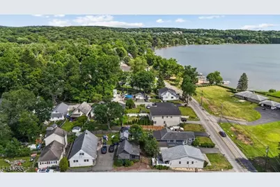 2 Knowles Ln, Mount Olive, NJ 07828 - Photo 23