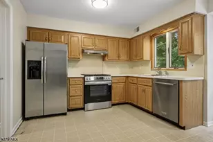 889 River Rd, Chatham Township, NJ 07928 - Photo 7