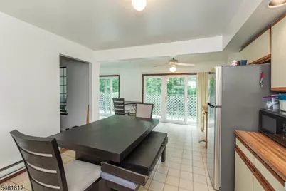 40 Livingston Ave, Dover, NJ 07801 - Photo 11