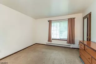 40 Livingston Ave, Dover, NJ 07801 - Photo 13