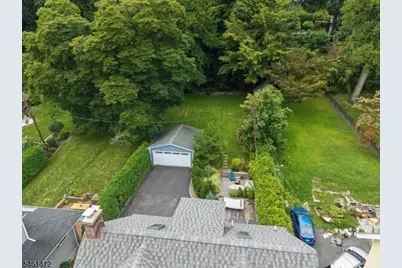 118 Essex Ave, Glen Ridge, NJ 07028 - Photo 5
