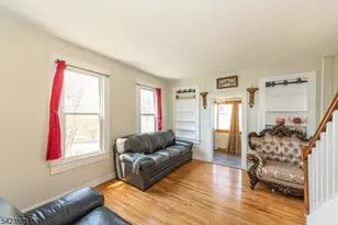 10 Banghart Pl, Parsippany, NJ 07878 - Photo 3