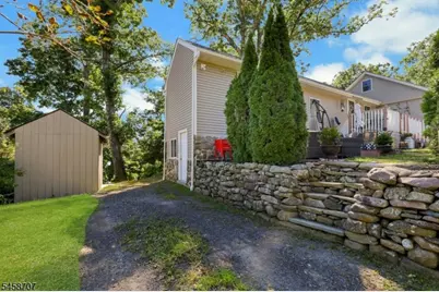 2 Kushaqua Trl, West Milford Twp., NJ 07421 - Photo 37