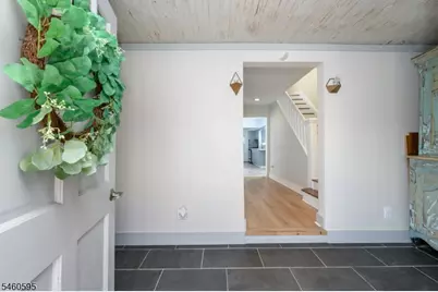 90 Edison Ave, Nutley Twp., NJ 07110 - Photo 3