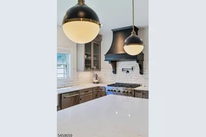 231 Mountain Ave, North Caldwell, NJ 07006 - Photo 11