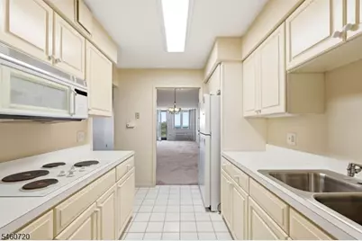 10 Smith Manor Blvd #607, West Orange Township, NJ 07052 - Photo 19