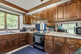 6 Lake Rd, Hampton Township, NJ 07860 - Photo 15