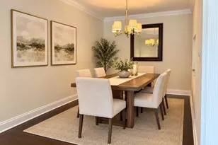 256 English Pl, Bernards Township, NJ 07920 - Photo 5