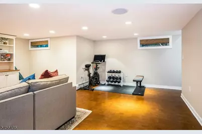 42 Hamilton Rd, Glen Ridge, NJ 07028 - Photo 29