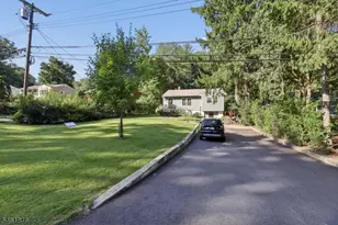 341 Skyline Dr, Ringwood, NJ 07456 - Photo 27