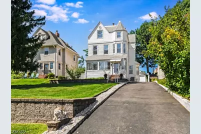 22 Forest St, Montclair, NJ 07042 - Photo 1