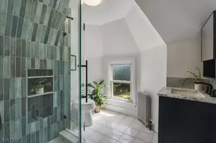 22 Forest St, Montclair, NJ 07042 - Photo 29