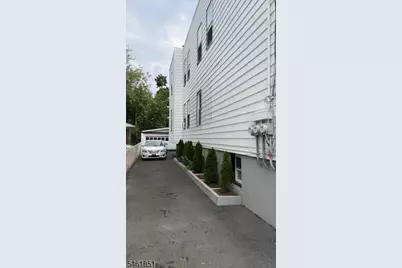 38 Smith St #2, Newark, NJ 07106 - Photo 5