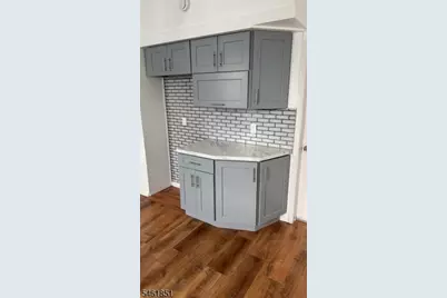 38 Smith St #2, Newark, NJ 07106 - Photo 11