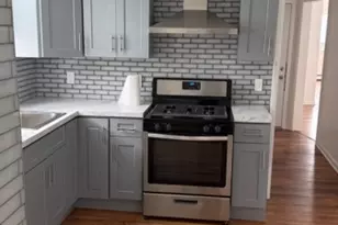 38 Smith St, Newark, NJ 07106 - Photo 7