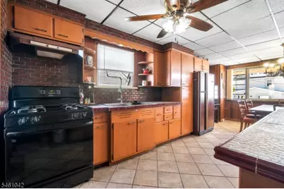 246 E 8th St, Clifton, NJ 07011 - Photo 21