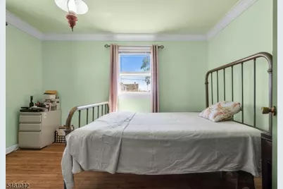 246 E 8th St, Clifton, NJ 07011 - Photo 29