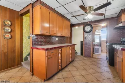 246 E 8th St, Clifton, NJ 07011 - Photo 23