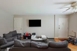 534 Andria Ave, Hillsborough Township, NJ 08844 - Photo 15