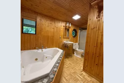 54 Horseshoe Dr, Jefferson Township, NJ 07438 - Photo 7