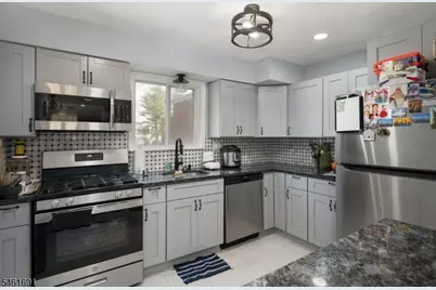 180-90 Littleton Rd #90, Parsippany, NJ 07054 - Photo 1