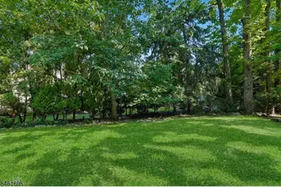 302 Woods End Rd, Westfield, NJ 07090 - Photo 33