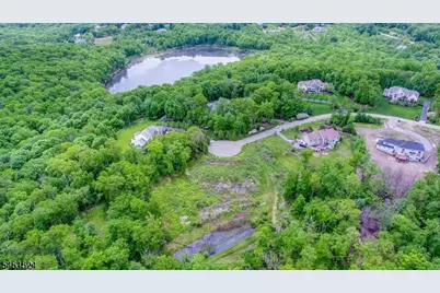 14 Nicholas Dr, Kinnelon, NJ 07405 - Photo 33