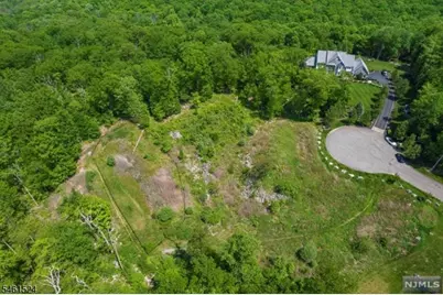 14 Nicholas Dr, Kinnelon, NJ 07405 - Photo 11