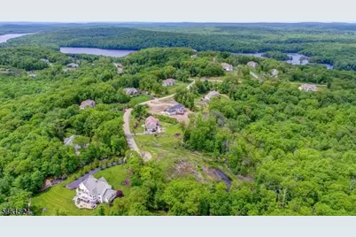 14 Nicholas Dr, Kinnelon, NJ 07405 - Photo 31