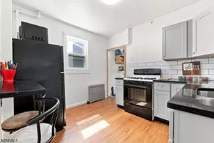 28 Lincoln St, Passaic, NJ 07055 - Photo 35