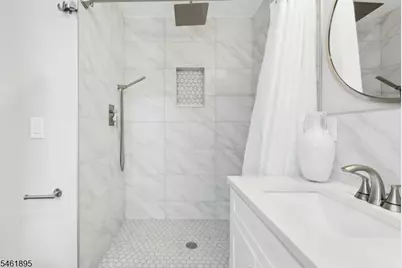 50 Raritan Rd, Linden, NJ 07036 - Photo 21