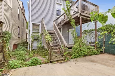 187 2nd St, Newark, NJ 07107 - Photo 3