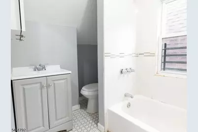 87 2nd St, Newark, NJ 07107 - Photo 15
