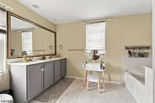 51 Lakeview Dr, Hamburg, NJ 07419 - Photo 17