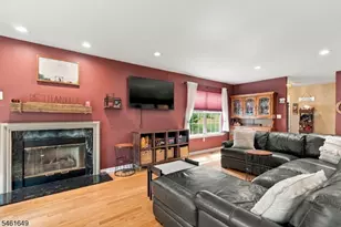 51 Lakeview Dr, Hamburg, NJ 07419 - Photo 11