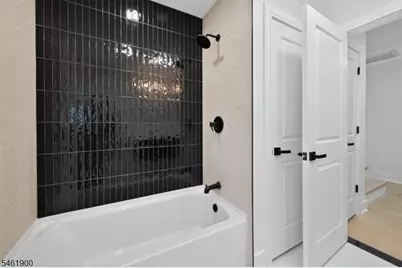 183 Jefferson Ave, Emerson, NJ 07630 - Photo 17