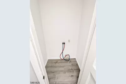 490 W State St, Trenton, NJ 08618 - Photo 9