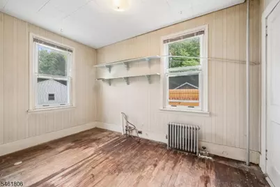 36 Cooks Rd, Denville, NJ 07834 - Photo 15