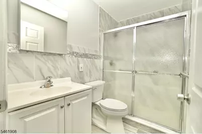 68 James St #2, Newark, NJ 07102 - Photo 11