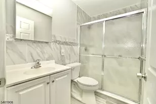 68 James St, Newark, NJ 07102 - Photo 11